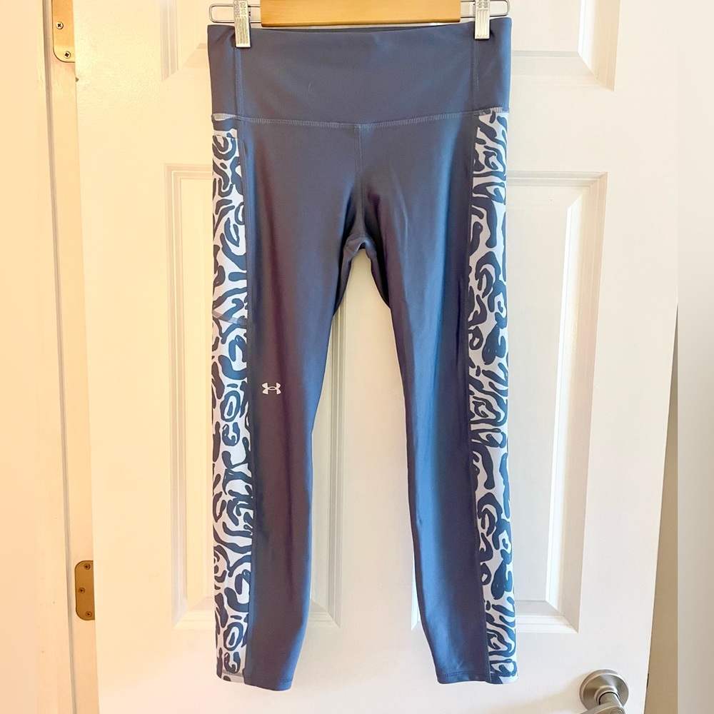Under Armour HeatGear Compression Tonal Side Print Ankle Leggings Size Medium - Picture 2 of 6